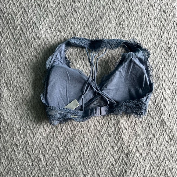 NWOT Gilly Hicks Bralette bundle of 5 - Picture 8 of 8
